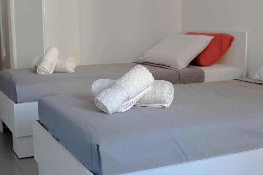 Seafront Two Bedroom Apartment San Ġiljan Exterior foto