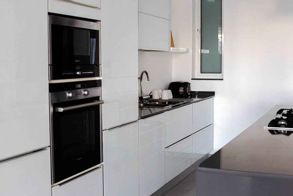 Seafront Two Bedroom Apartment San Ġiljan Exterior foto