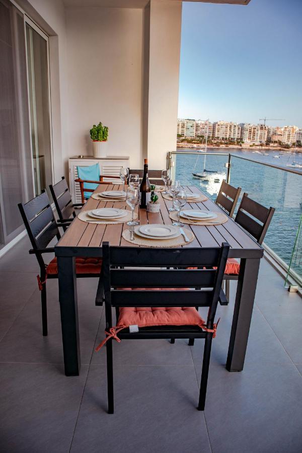 Seafront Two Bedroom Apartment San Ġiljan Exterior foto